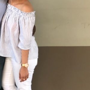Francesca’s Off blue and white Shoulder Striped Top Size L
